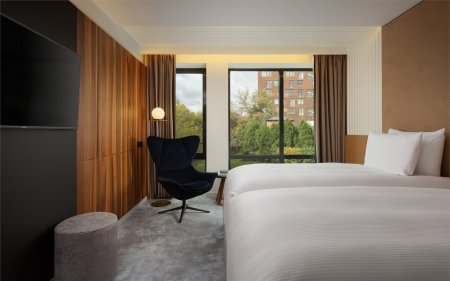 Superior Room with Courtyard View - with 2 Single Beds